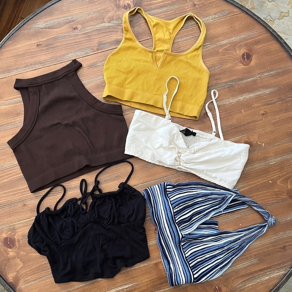Bundle XS & S tops.